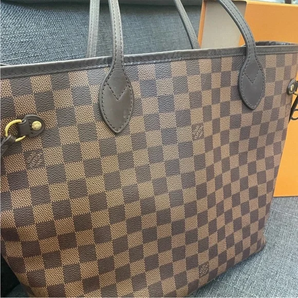 Louis Vuitton Neverfull MM Damier - Picture 4 of 6